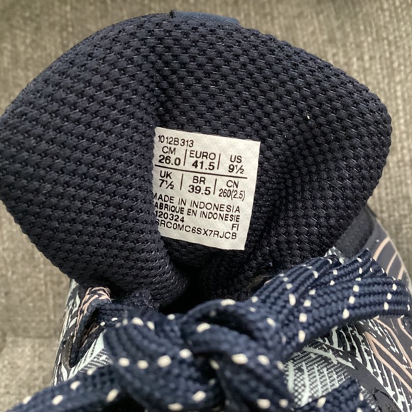 Asics Women's Venture 9 Trail Running Sneakers, size 9.5 - Picture 9 of 11